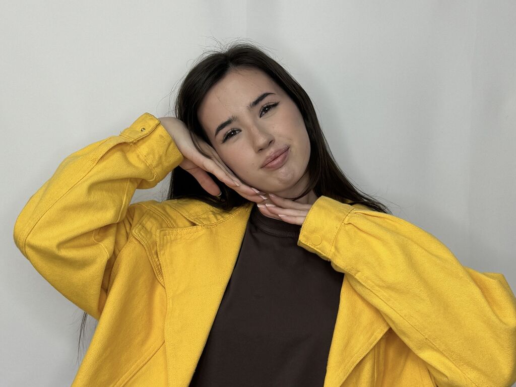 Earleneengelby's profile - Image n°0