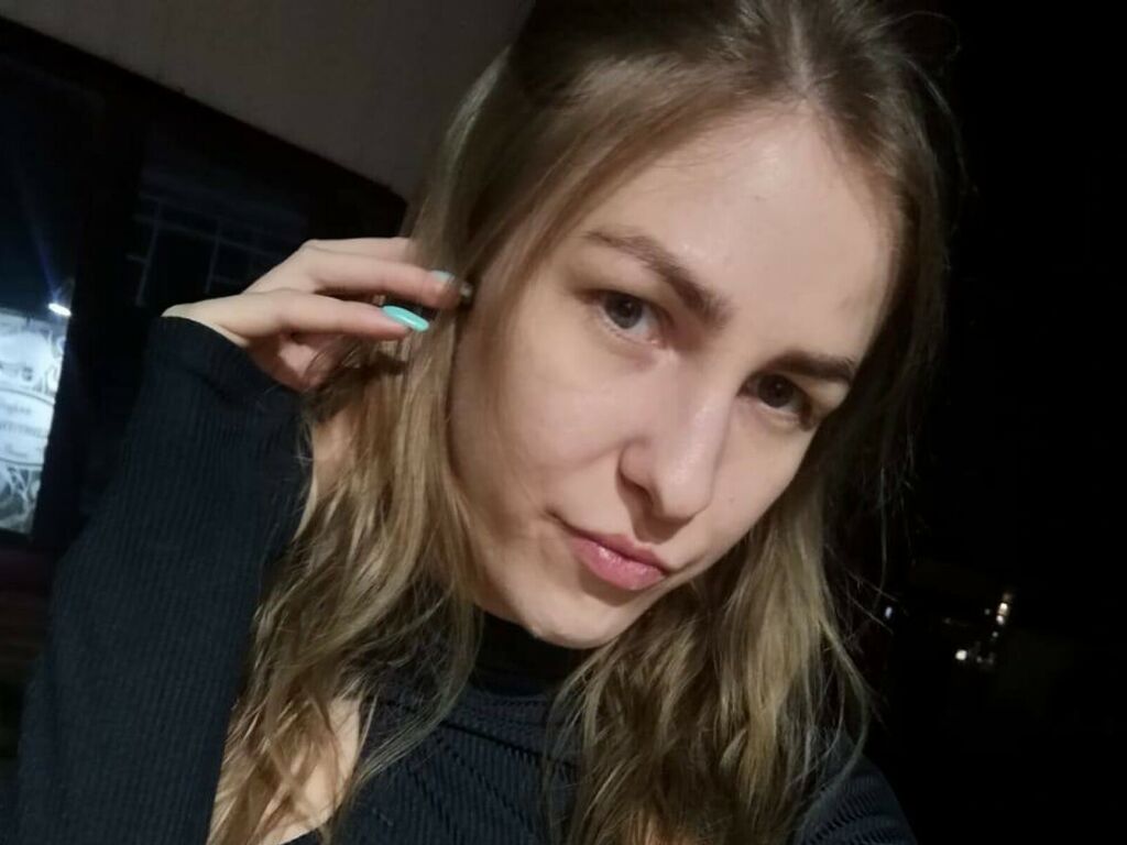 Earleneforwood's profile - Image n°0