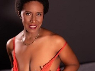 Webcam sex with EbonyMilff