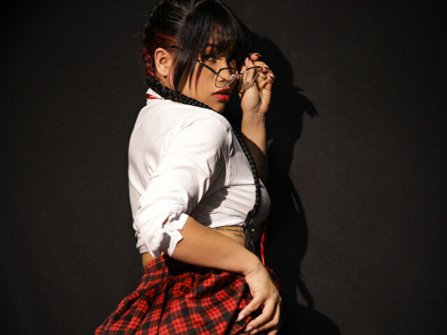 EbonySanders's profile - Image n°14