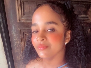 Sexcam Live Show von Ebonyy_Love