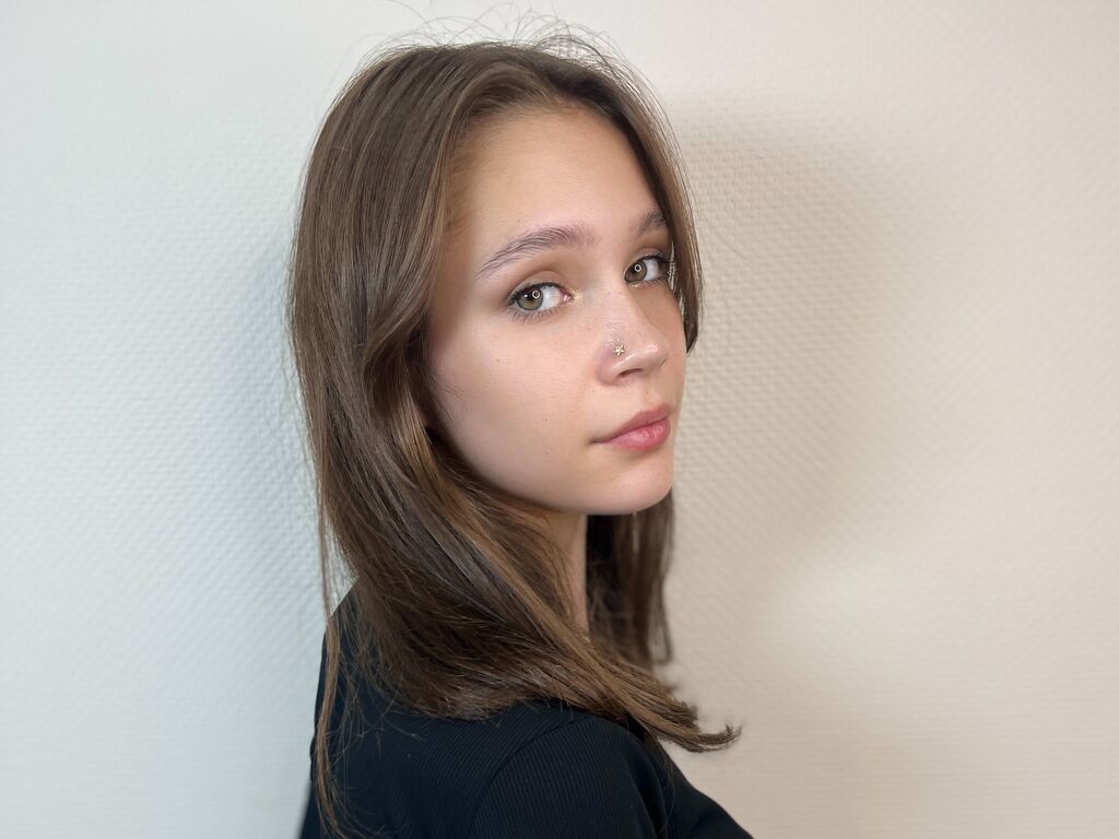 Edinahamm's profile - Image n°0