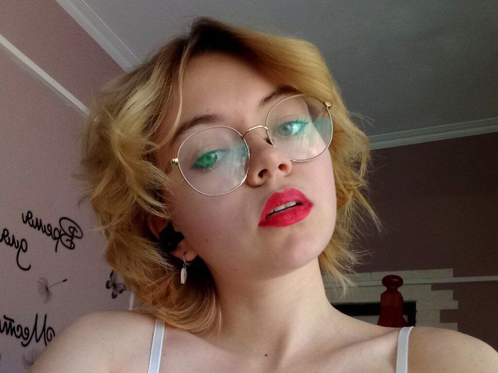 Edlaashworth's profile - Image n°1