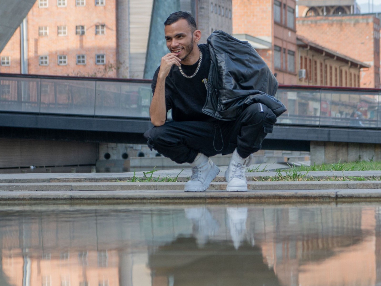 Edward24's profile - Image n°2