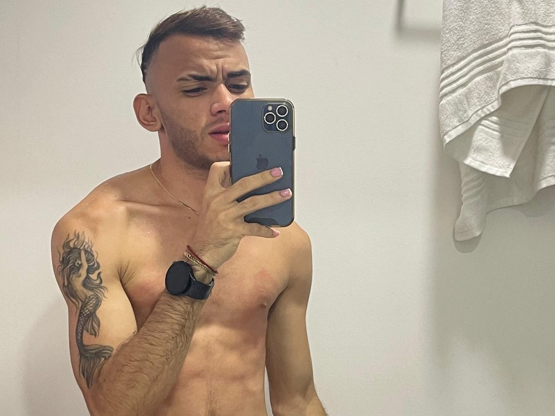 Edward24's profile - Image n°1