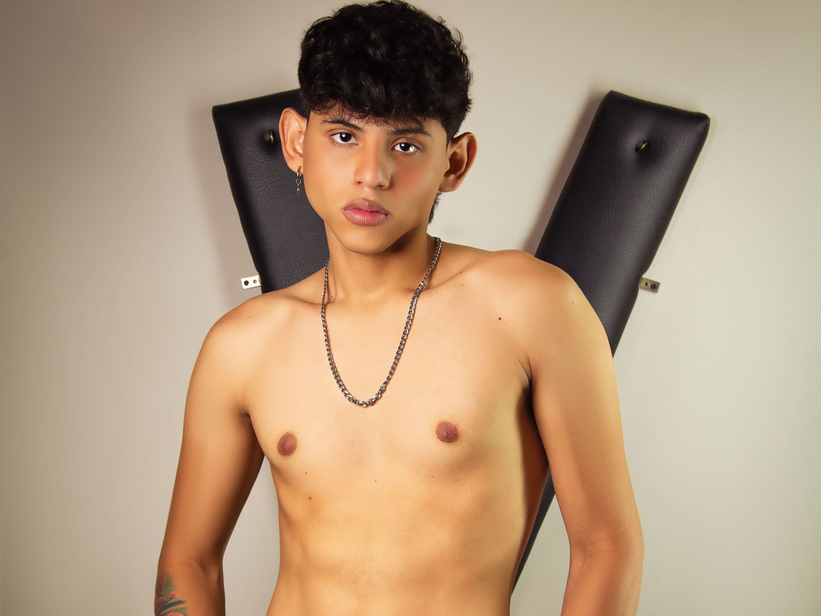 Edwarsxxx's profile - Image n°1
