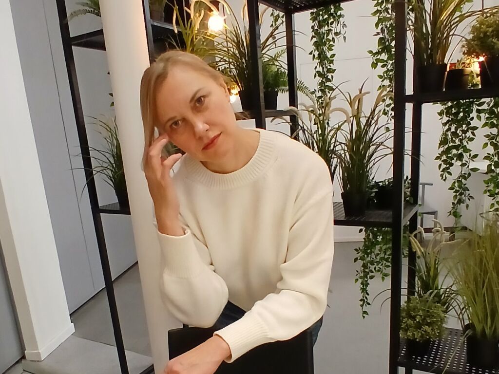 Efrosinaray' profilo - Immagine n°0