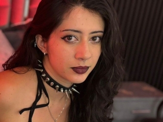 Sexo por webcam con Eirynraven