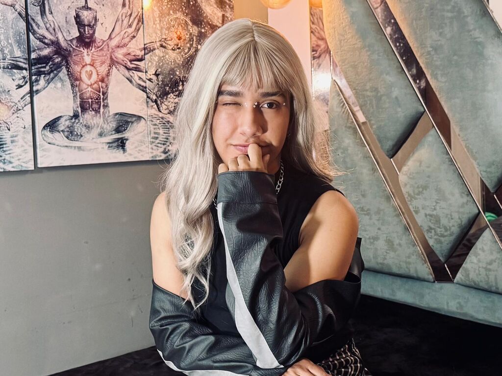 Eisanoir' profilo - Immagine n°1