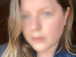 Webcam sex met Elarawilde