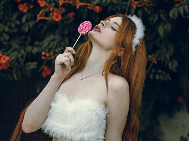 Elariscrowe's profile - Image n°1