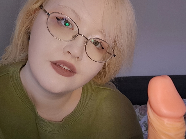 ElayneSweet's profile - Image n°7