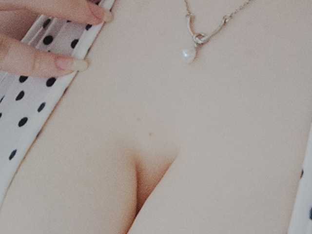 ElayneSweet's profile - Image n°14