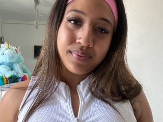 Eleganturaura's Sexcam