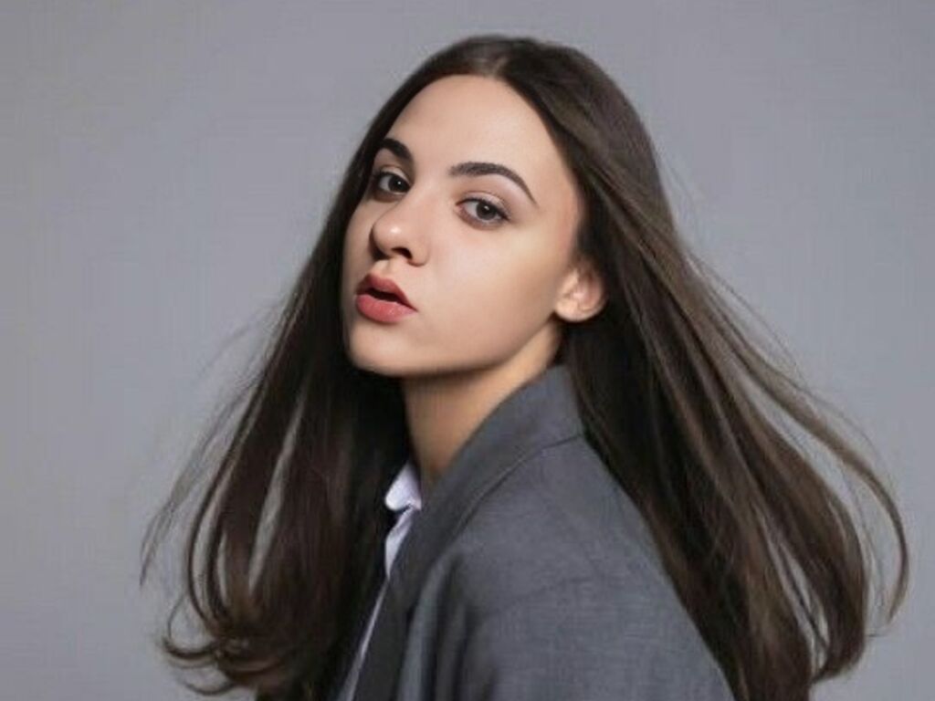 Elenabuch's profile - Image n°0