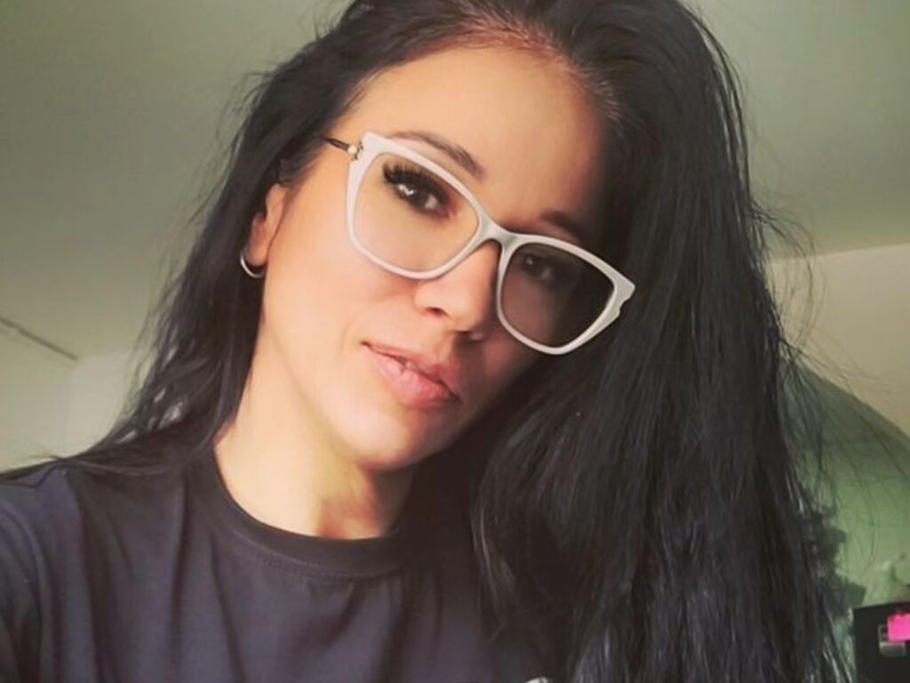 Elenawura's profile - Image n°1