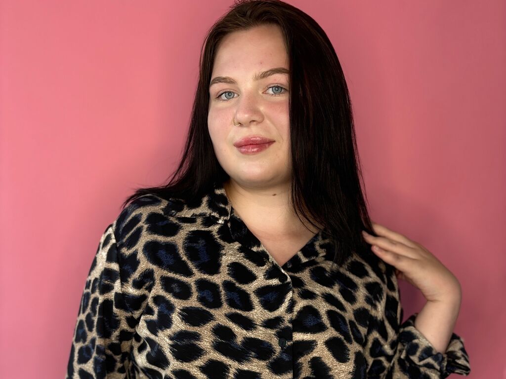Elenebigge's profile - Image n°0