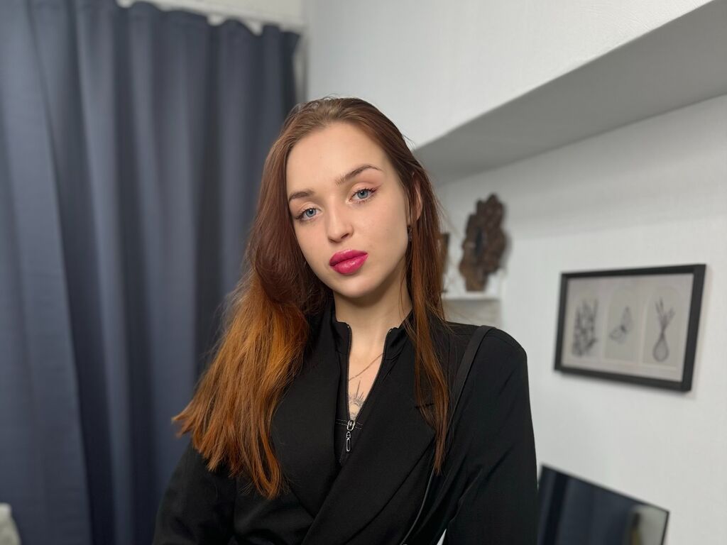 Elenecourtney's profile - Image n°0