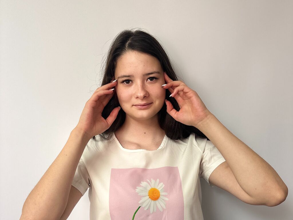 Profil de Elenecroyle - Photo n°0