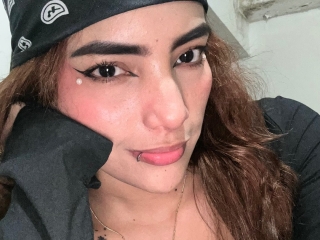 Sexo por webcam con Elhasky