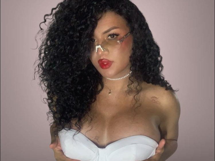 Eliizabethsantos's profiel - Afbeelding n°1