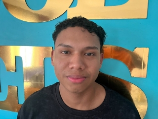 Webcam sex met Elionkat
