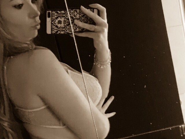 elisa's profile - Image n°1