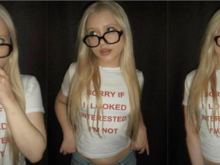 Webcam sex with Elisamoretti