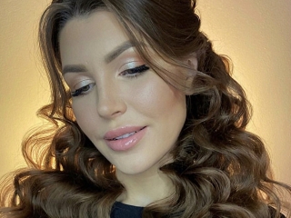 Sexo por webcam con ElisaStoune