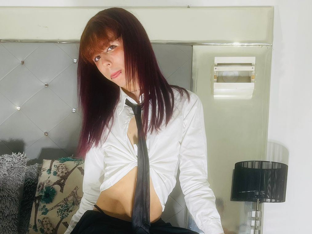 Elissehillx's profile - Image n°0