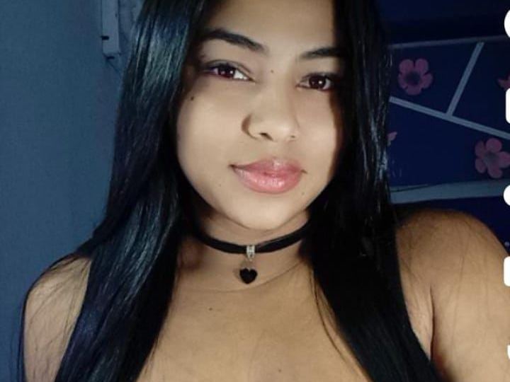 Elixirbrunette's profile - Image n°0