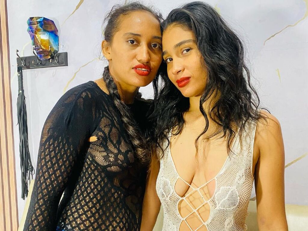 Elizaandquisha's profile - Image n°3