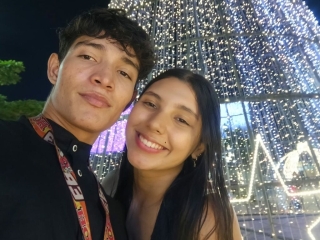 Elizabethandadam's Sexcam