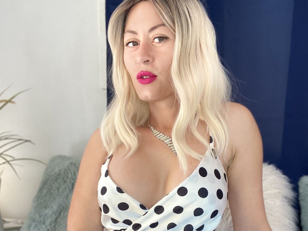 Elizabethshane's profile - Image n°1