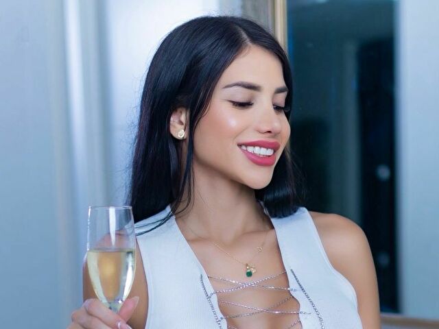 Elizabethv's profile - Image n°6