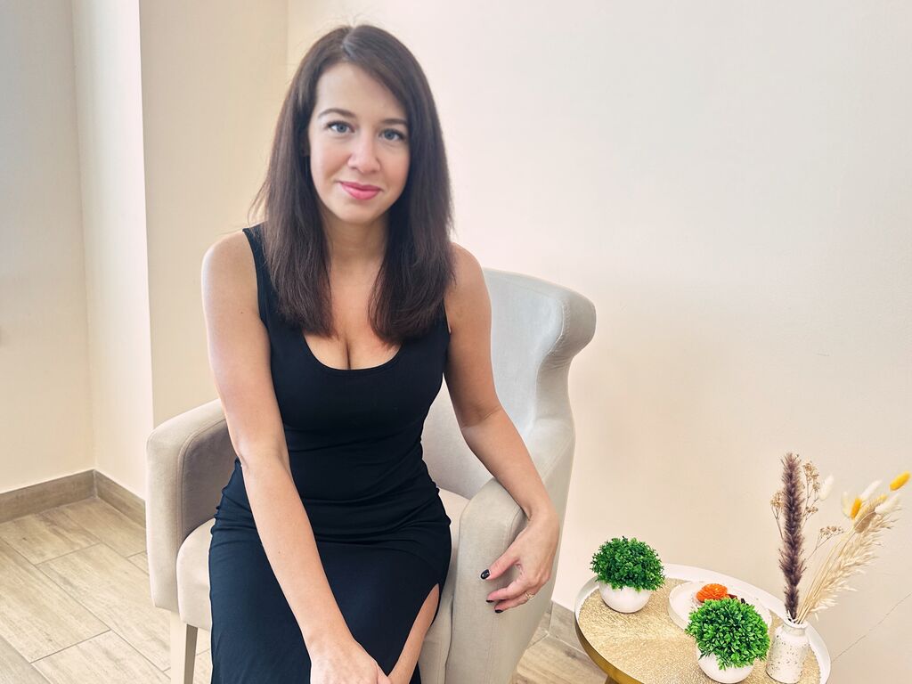 Elizajohnson's profile - Image n°0
