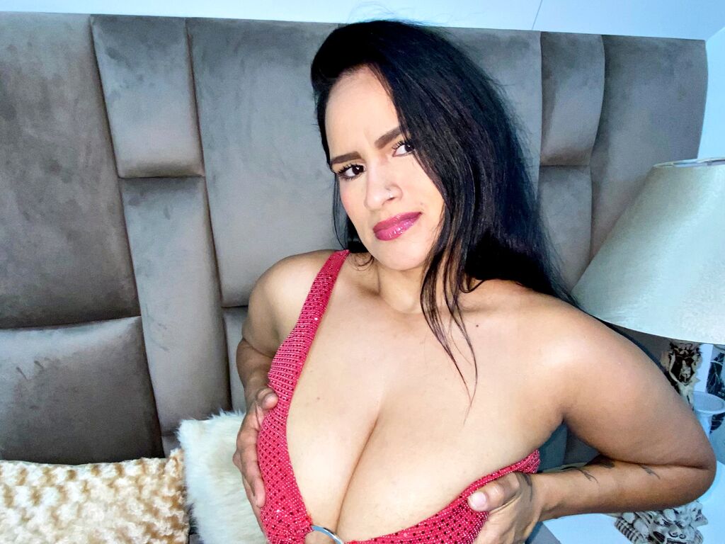 Elizamaserati's profile - Image n°0