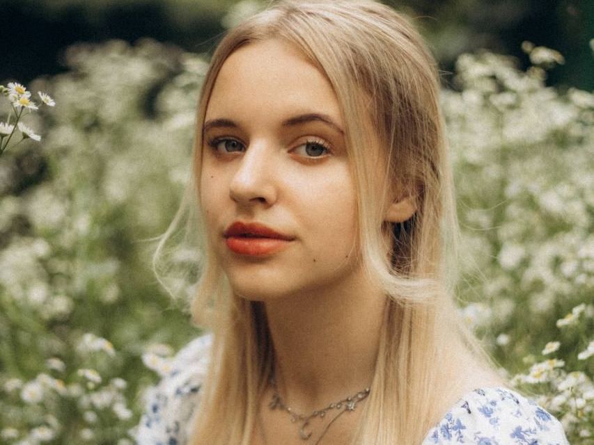Elizawhiterose's profile - Image n°0