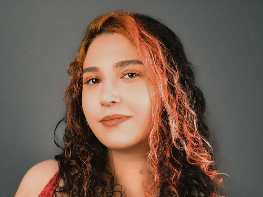 Elizayara's profile - Image n°1