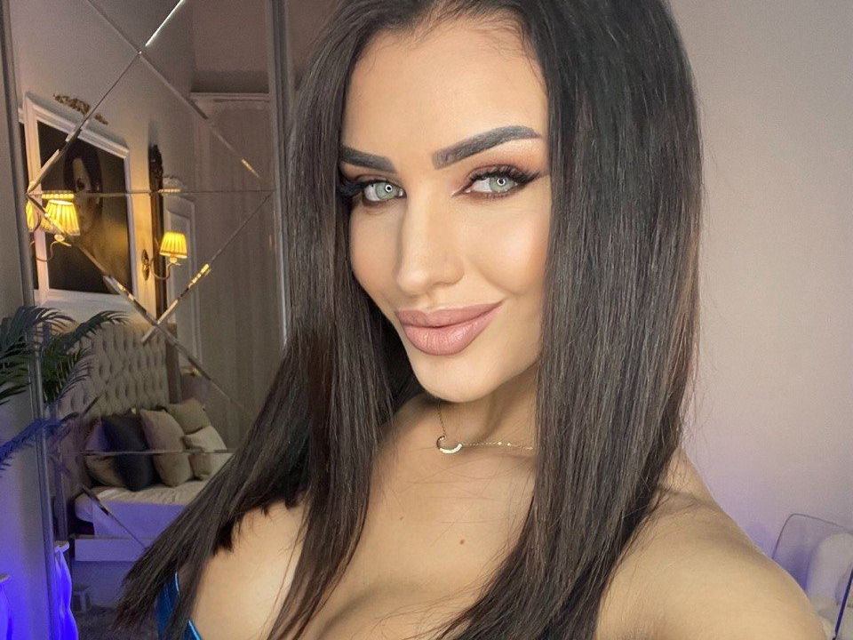 Ellaamayers's profile - Image n°0