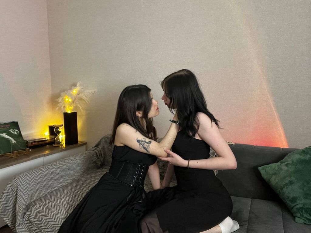 Ellaandlyn's profile - Image n°0