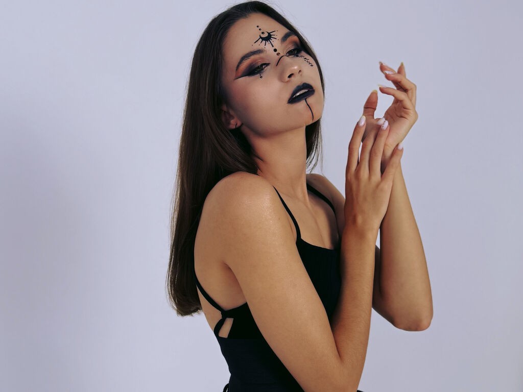 Ellacurtis's profile - Image n°1