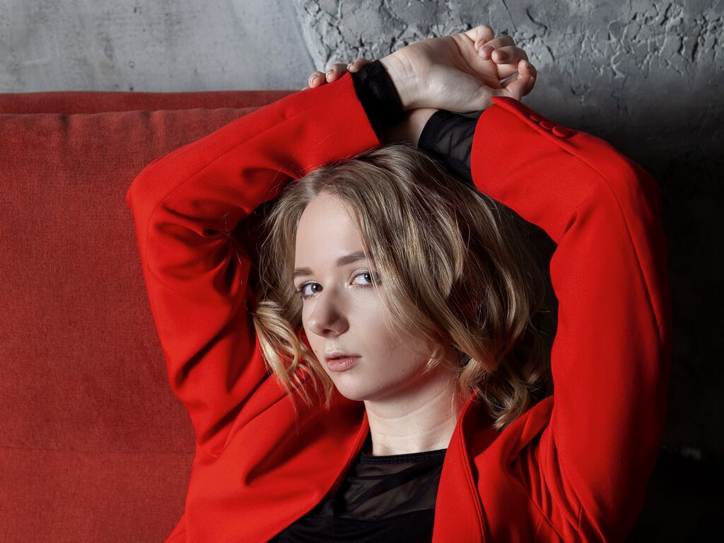 Ellaharrise's profile - Image n°0