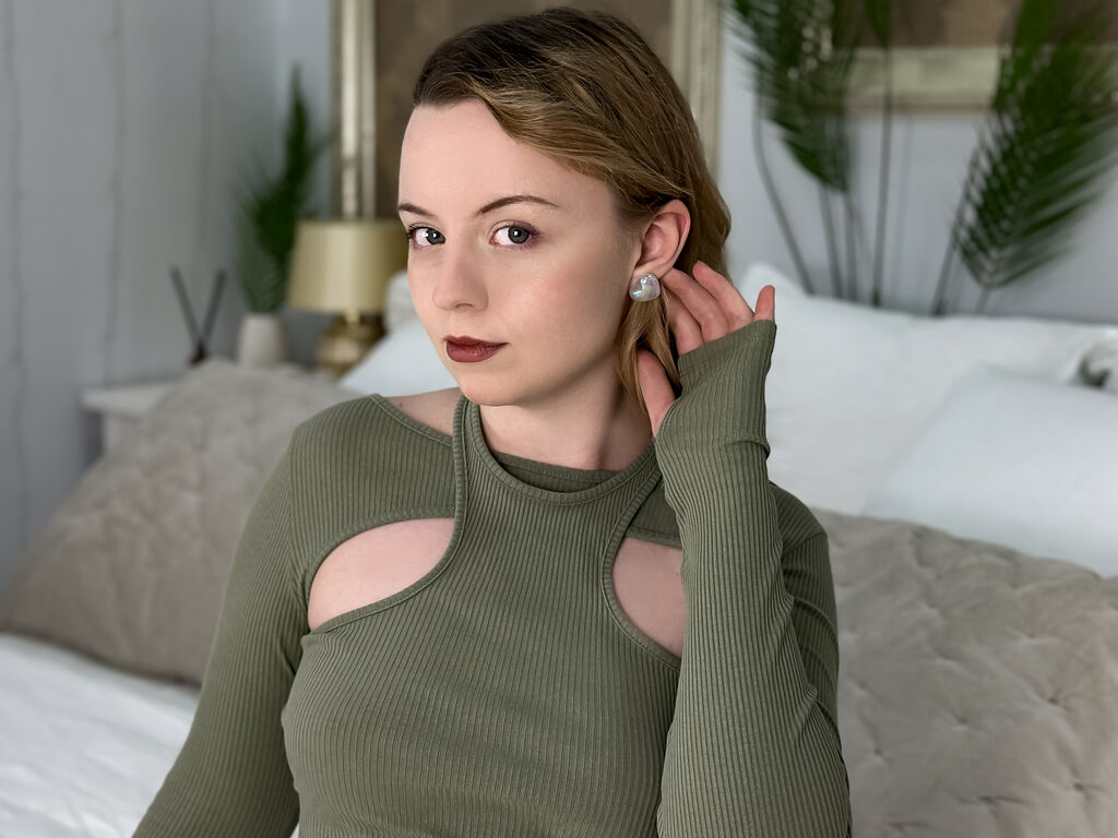 Ellalewin's profile - Image n°0