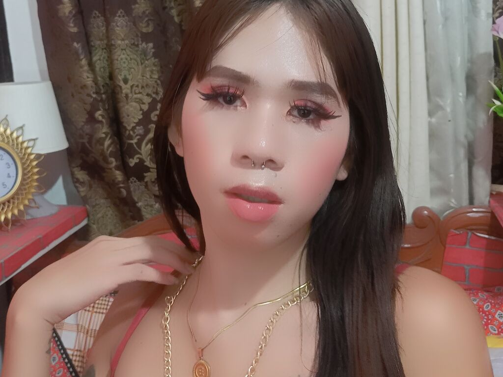 Ellapadilla's profile - Image n°1
