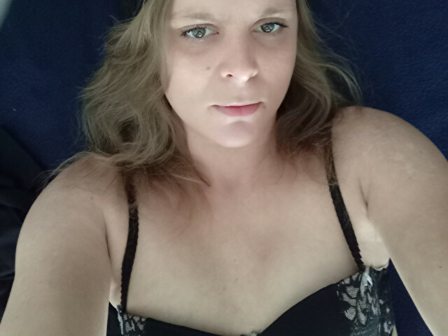 Ellelo's profile - Image n°2