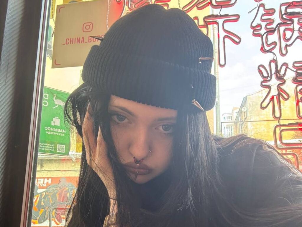 Ellenrosiak's profile - Image n°0