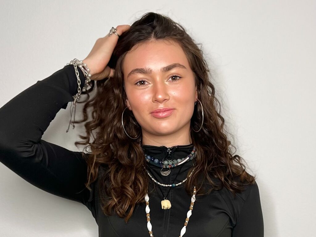 Ellettebennett's profile - Image n°0