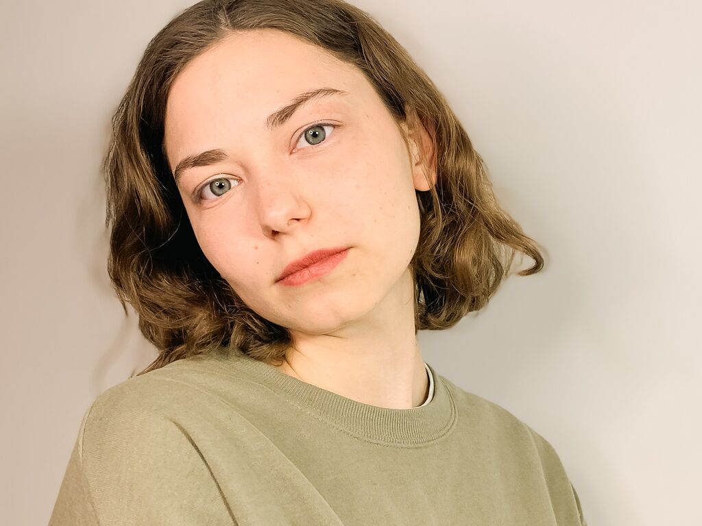 Elletteblakeway's profile - Image n°0