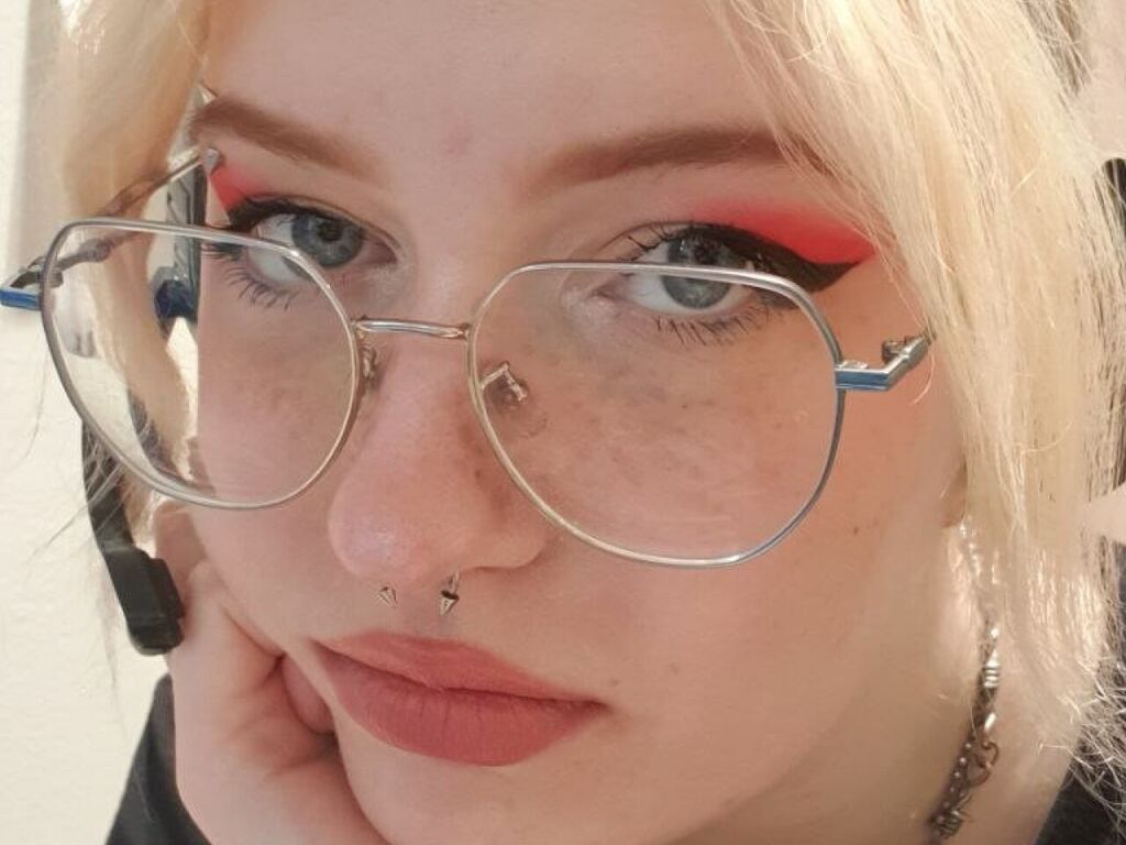 Elletteblink's profile - Image n°0